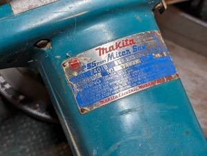 lot 146D image: Makita Miter Saw