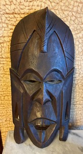 lot 515 image: Vintage Wooden and Metal Decorative Figurines