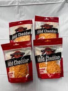 lot 105 image: 4 x 8oz Bags of Weyauwega Shredded Cheddar Cheese - Best by 12024