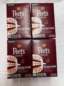 lot 139 image: 4 x 10ct Boxes of Holiday Blend Dark Roast Kcups