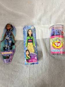 lot 25 image: Hairmazing Doll, Mulan Doll, and Sealed Clubby IV Beanie Baby