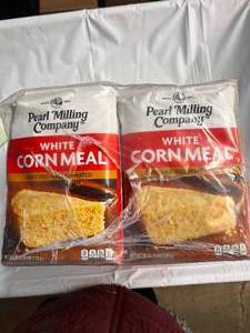 lot 165 image: 6 x 80oz Bags of White Corn Meal