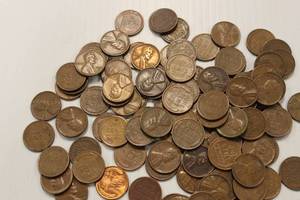 Approx. 100 Wheat Back Pennies