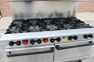 lot 4 image: Vulcan LP Gas 10 Burners & 2 Standard Ovens Commercial Stainless Steel NSF Stove