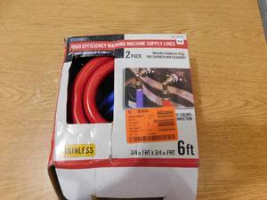 lot 35 image: Everbilt 34 in. FHT x 34 in. FHT x 72 in. High Burst Washing Machine Fill Hose Pair