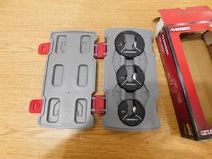 lot 36 image: Husky Close Quarters Tubing Cutter Set with Case (3-Piece)