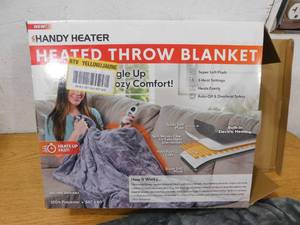 lot 66 image: HANDY HEATER 50 in. x 60 in. Grey Heated Throw Blanket
