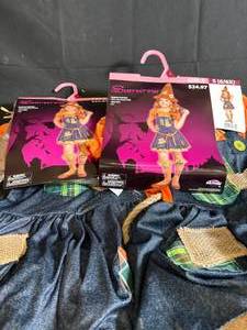 lot 120 image: Girls Scarecrow Costume Size Small 66x - 2-Pack