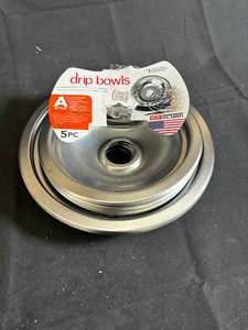 lot 150 image: Plated Drip Bowls - 5-Pieces