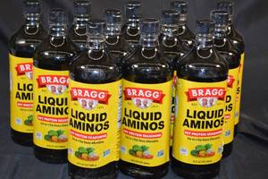 12ct 32oz Bottle of Bragg Liquid Aminos Soy Protein Seasoning