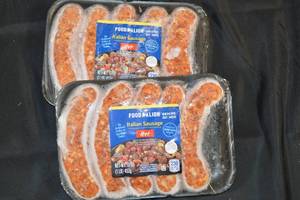 2ct Food Lion Hot Italian Sausage 5-Pack