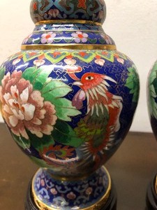 lot 18 image: Excellent Pair of Vintage Chinese Cloisonne Brass Vases - Cobalt Blue wFlowers & Birds