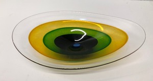 lot 24 image: Brand New Art Glass Centerpiece Saturn Bowl by Ian Hankey for Teign Valley Glass Studios