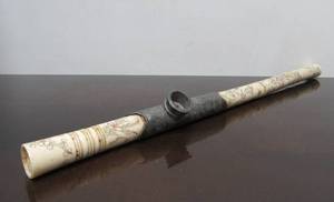 lot 70 image: Antique Chinese Bone Opium Pipe