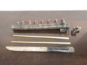 lot 106 image: Ornate Old Nomadic Knife & Chopstick Set