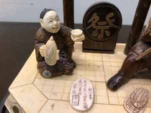 lot 126 image: Vintage Chinese Genuine Bone & Wood Figural Carving #2