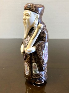 lot 170 image: Signed Vintage Chinese Genuine Bone & Inlaid Wood Figural Carving #3