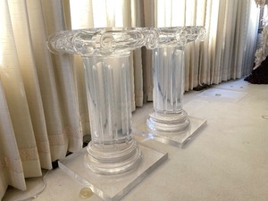 lot 57 image: Wonderful Large Vintage Thick Lucite Pillar PlantFern Stands