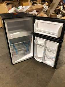 lot 30 image: Magic Chef 3.1 cu. ft. Mini Fridge in Stainless Look Slight Damage   Customer Returns See Pictures