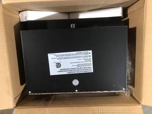 lot 41 image: Dyna-Glo 7500-Watt Electric Garage Heater    Customer Returns See Pictures