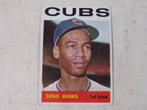 lot 15 image: Ernie Banks Topps 1964 Baseball Card # 55