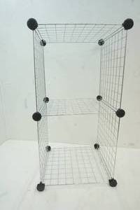 lot 5 image: Shelf System