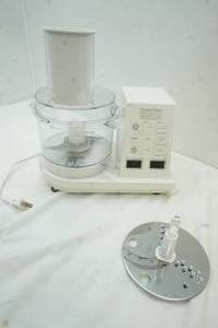 lot 10 image: Hamilton Beach 2 speed Food Chopper