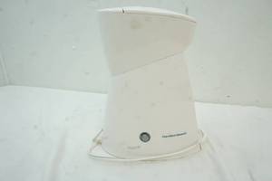lot 11 image: Hamilton Beach Ice Tea Maker
