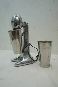 lot 40 image: Hamilton Beach Drink master