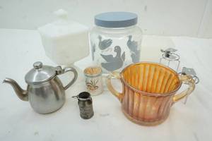 lot 88 image: Carnival and milk glass and decor