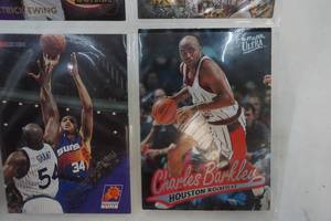 lot 106 image: Charles Barkley and other NBA cards, Scottie Pippen