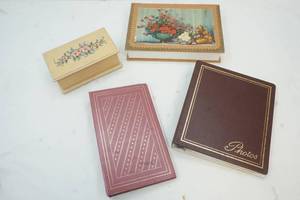 lot 159 image: vintage wood box