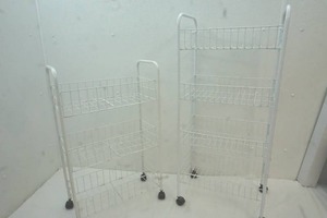 lot 181 image: wire shelf