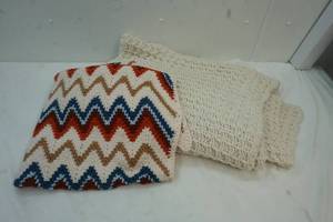 lot 185 image: Afghans