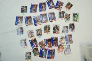 lot 211 image: sports trading cards