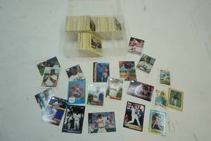 lot 214 image: sports trading cards