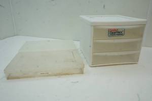 lot 236 image: tackle organizers