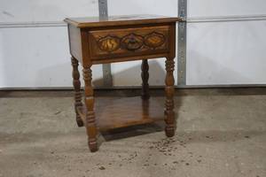 lot 275 image: night stand