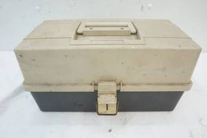 lot 335 image: Plano Fishing Tackle Box