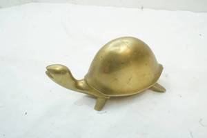 lot 359 image: Brass Turtle
