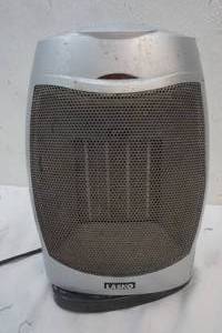 lot 386 image: Lasko fanheater
