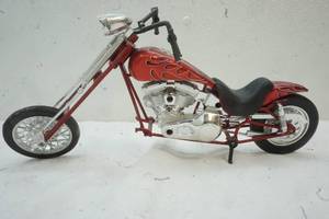 lot 408 image: Dis Cast Chopper