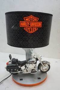 lot 413 image: Harley Davidson Light