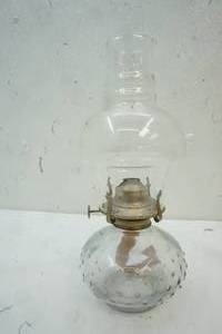 lot 427 image: Oil Lamp