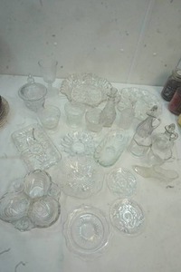 lot 502 image: Variety Of Glass ware