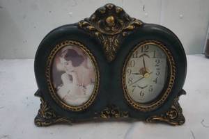 lot 509 image: clock