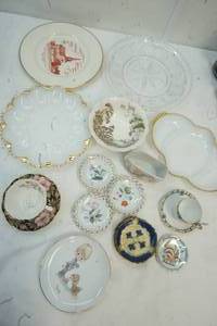 lot 514 image: Decorative dishes