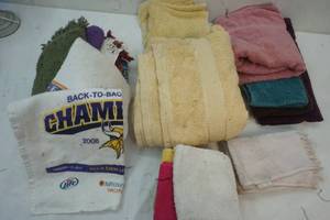 lot 562 image: towels
