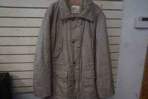 lot 569 image: London fog coat