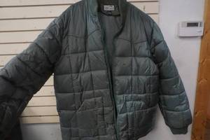 lot 570 image: Drydales coat , snowpants
